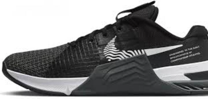 NIKE METCON 8